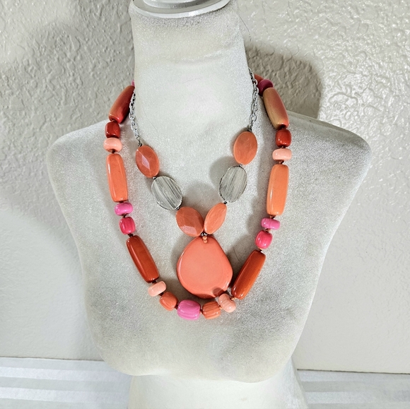 Fun and Funky Beaded Necklace Bundle - Picture 3 of 9